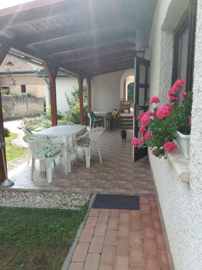Vincze Vendeghaz Hotel Körmend Exterior foto